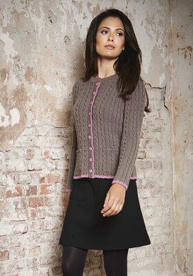 JACKE MIT ZÖPFEN UND RIPPEN Cool Wool von Lana Grossa