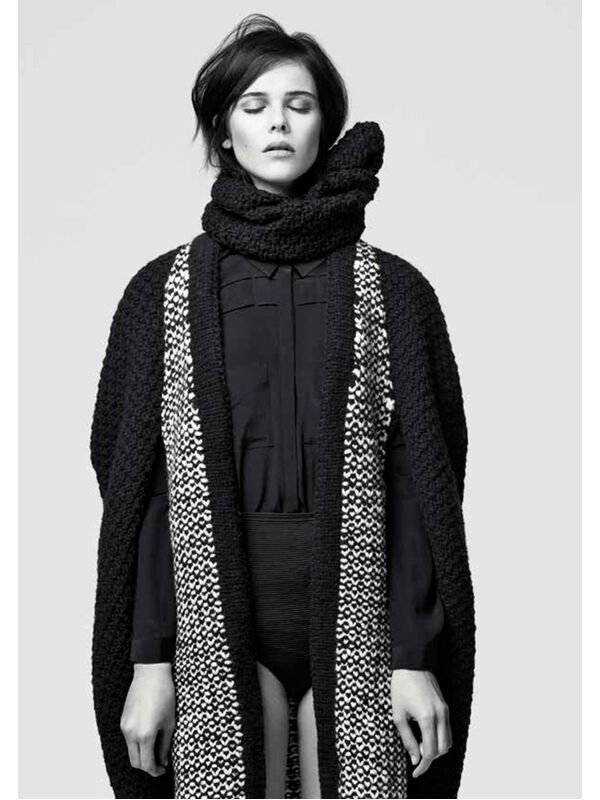 Lana Grossa CAPE MIT PERL-/WEBMUSTER Merino Air/Lace lux