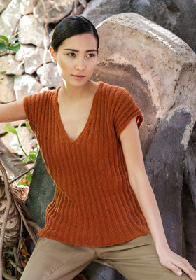 TOP IM RIPPENMUSTER Ecopuno von Lana Grossa