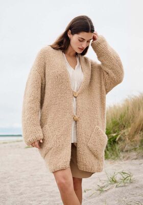 LONGJACKE GLATT RECHTS MIT AUFGESETZTEN TASCHEN Royal Alpaca von Lana Grossa