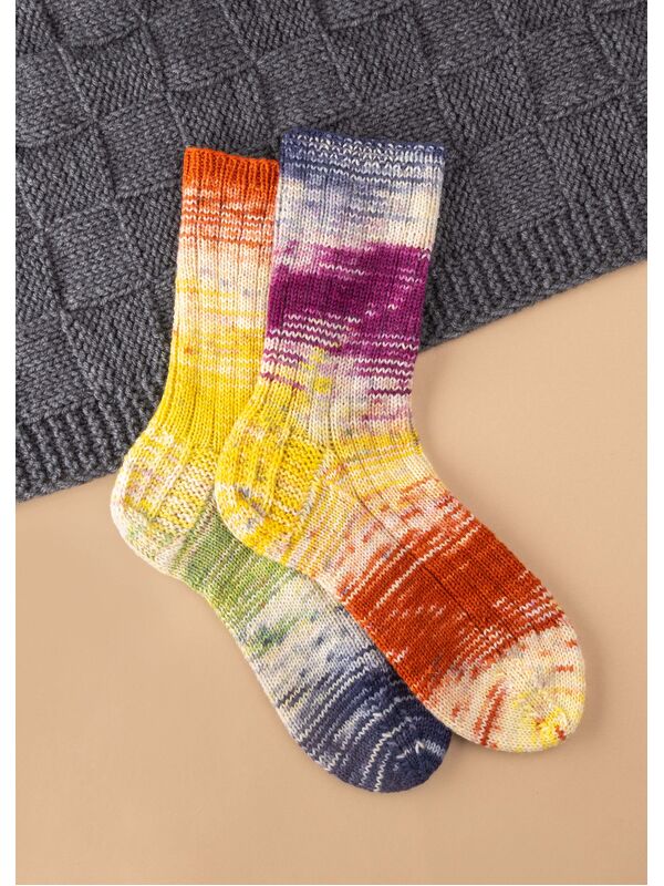 FILATI Studio SOCKEN Meilenweit 100g Merino Hand-dyed