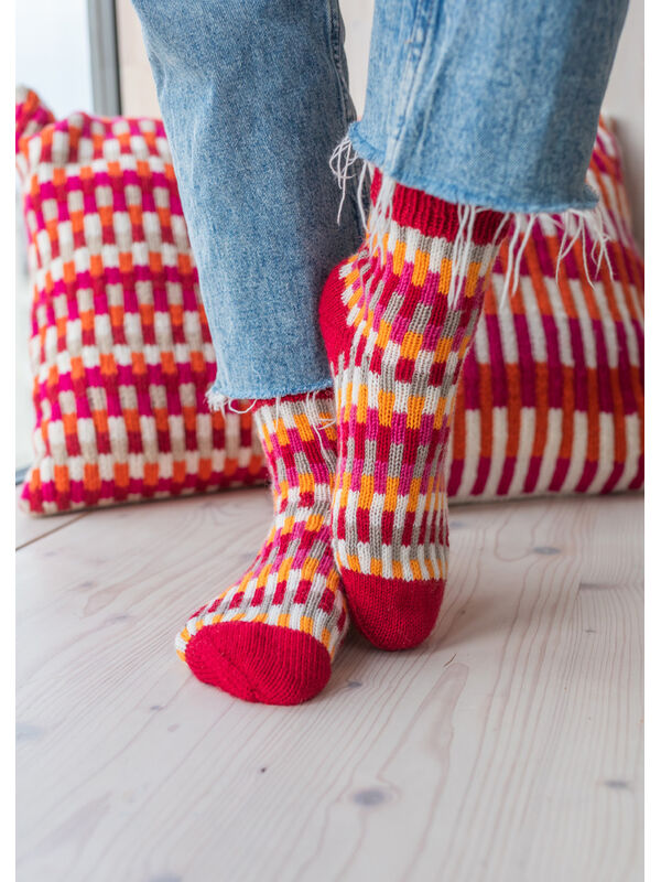 FILATI Studio SOCKEN Meilenweit 50g