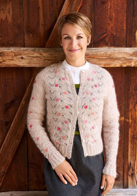 JACKE MIT BLÜMCHEN Silkhair von Lana Grossa