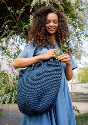 TASCHE The Tube von Lana Grossa