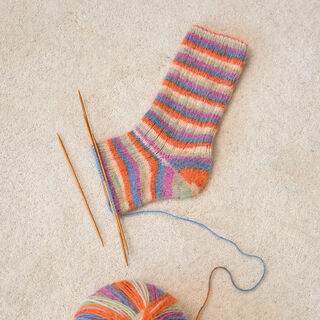 Lana Grossa BASIC-SOCKEN Cosy Socks Multi Stripes