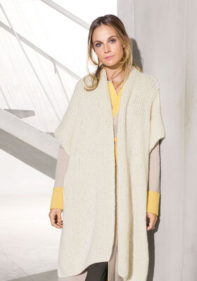 CAPESCHAL Brigitte No. 2 von Lana Grossa