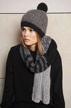 Lana Grossa SCHAL MIT STREIFEN Garzato Fleece