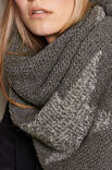 Lana Grossa DREIECKTUCH MIT STERNEN Merino Air/Lace Paillettes