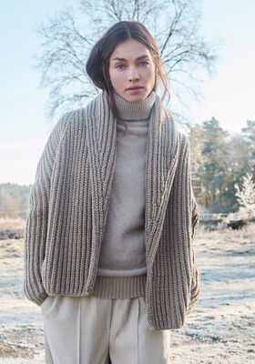 SCHALKRAGEN-CARDIGAN Cool Merino Big von Lana Grossa