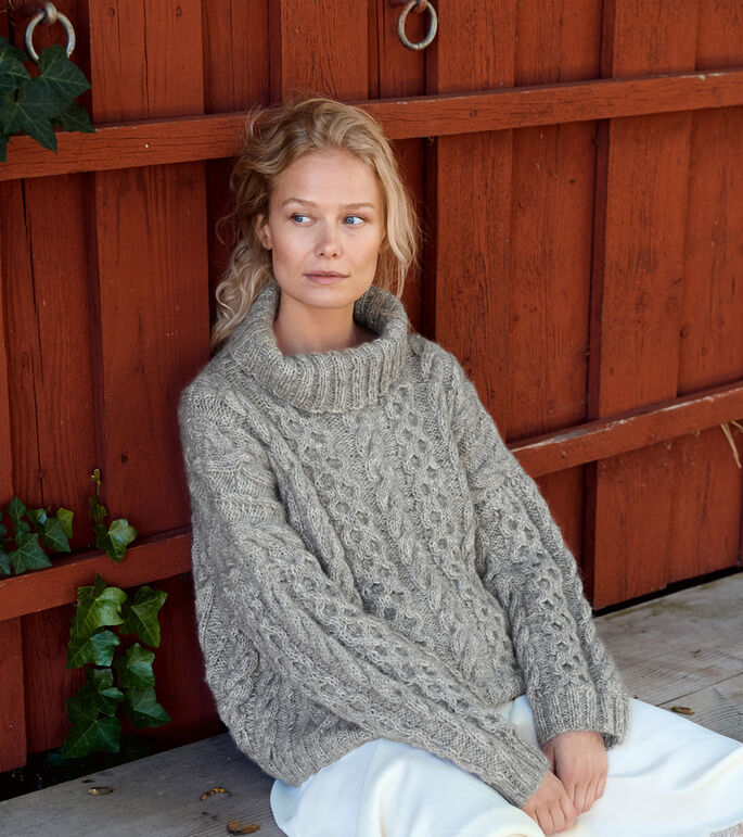 Lana Grossa ZOPFPULLOVER MIT ROLLKRAGEN Natural Alpaca Pelo & Natural Superkid Tweed