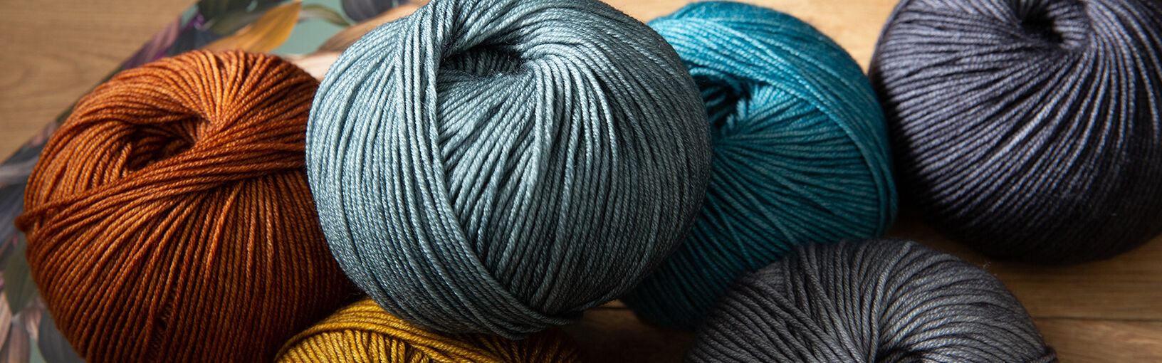 STRICKSETS IN BESTER QUALITÄT & KREATIVEN DESIGNS Stricksets bei FILATI kaufen