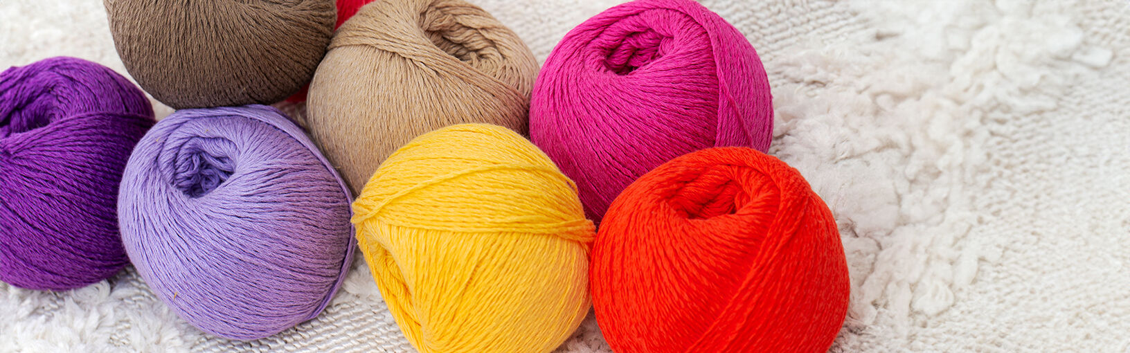 HOCHWERTIGE GARNE ZUM STRICKEN, HÄKELN & FILZEN Garne & Wolle kaufen ❘ LANA GROSSA
