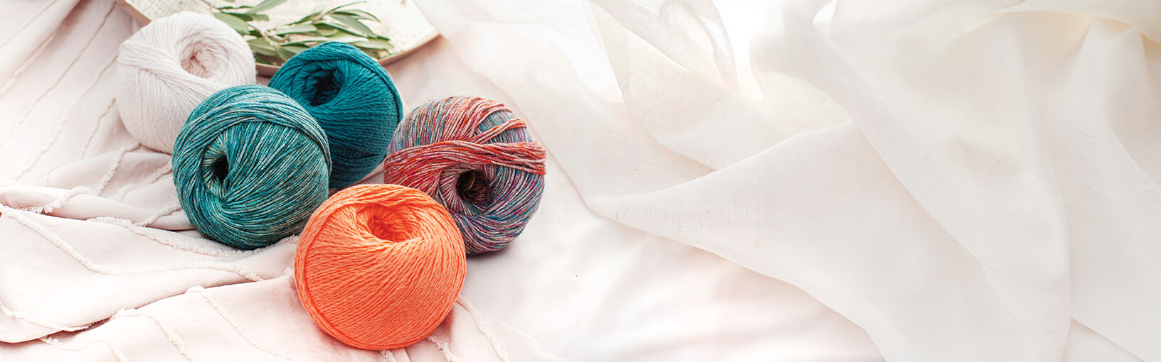 HOCHWERTIGE GARNE ZUM STRICKEN, HÄKELN & FILZEN Garne & Wolle kaufen ❘ LANA GROSSA