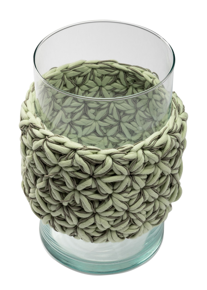 VASENMANSCHETTE The Tube & The Core von Lana Grossa