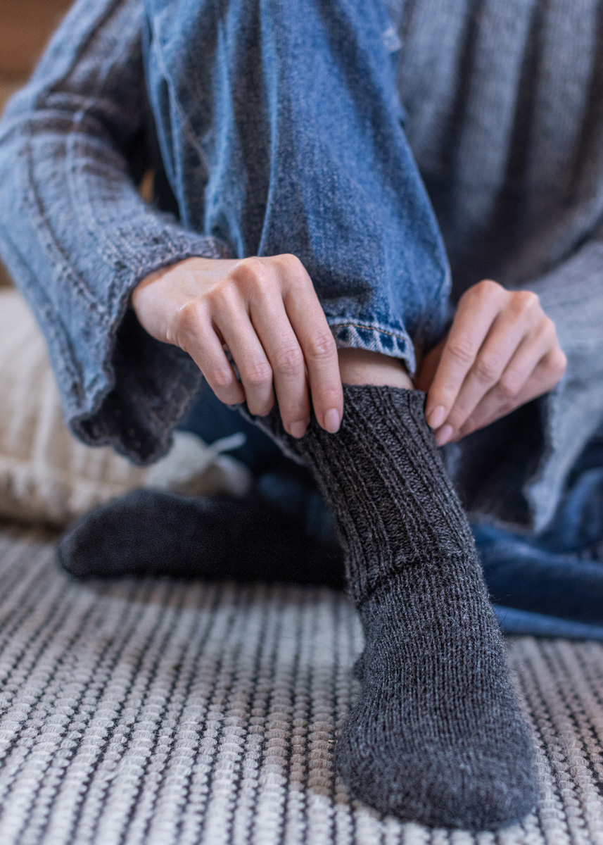 SOCKEN Meilenweit 100g Alpaca von FILATI Studio
