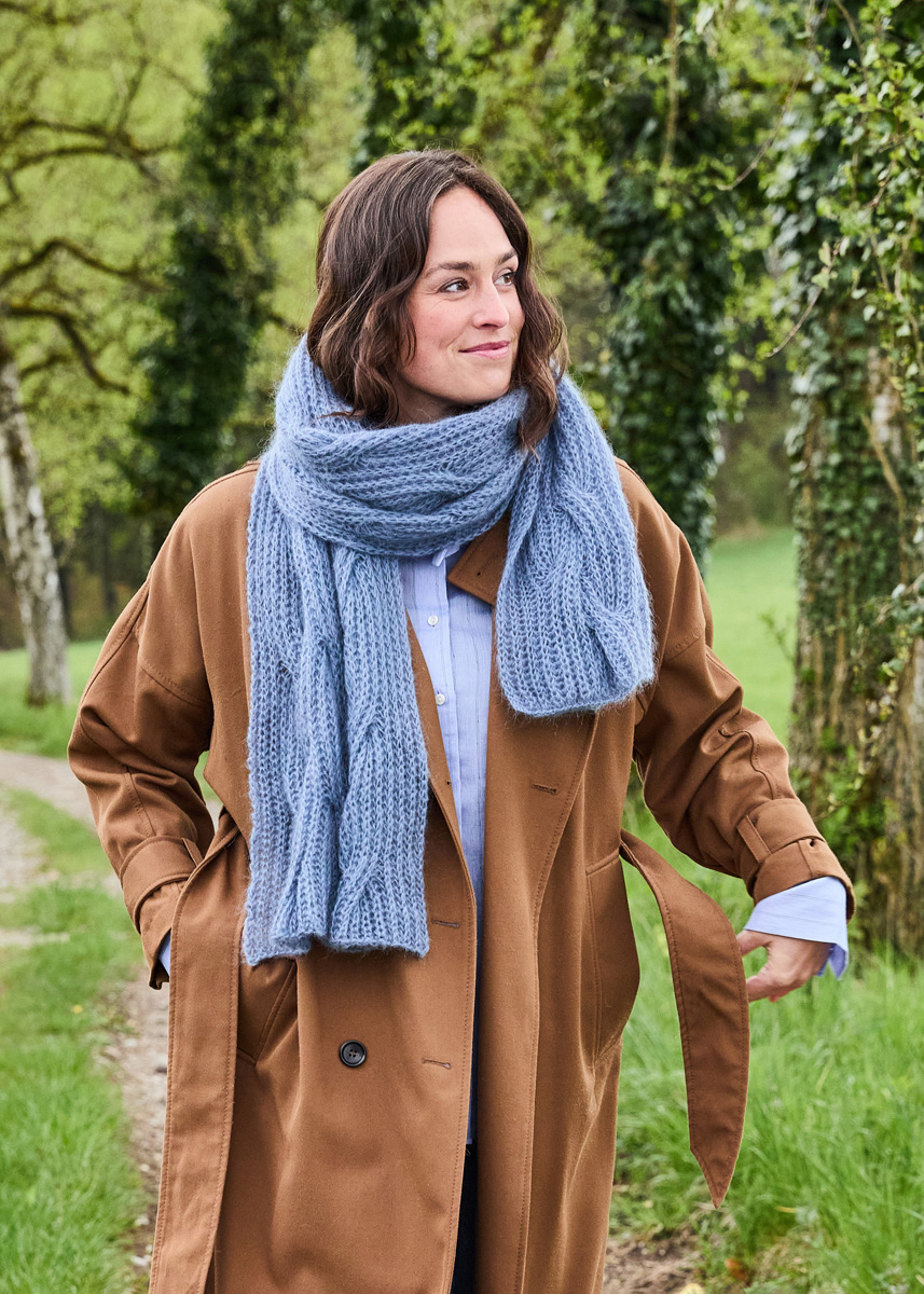 SCHAL MIT ZOPF-PATENTMUSTER Landlust Kidmohair von Lana Grossa
