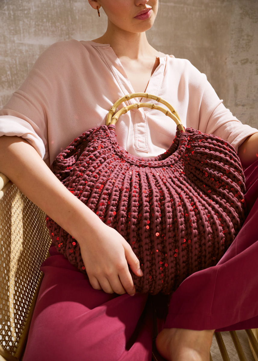 KORBTASCHE MIT BAMBUSGRIFFEN The Tube & Cosmo von Lana Grossa