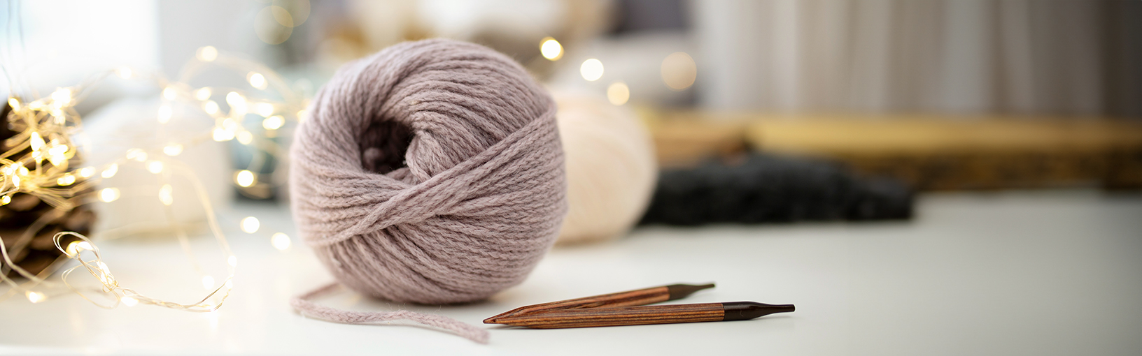 DIVERSE STRICKSETS IN BESTER QUALITÄT & KREATIVEN DESIGNS Stricksets bei FILATI kaufen<br>